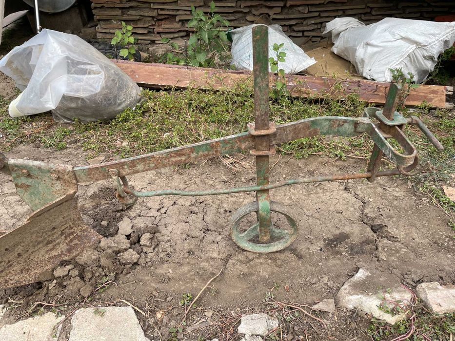 Продавам 2 бр копачки използвани в миналото