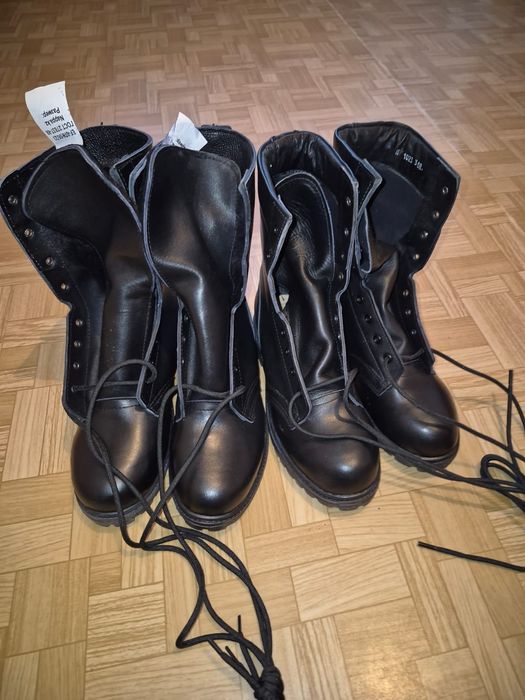 Продам Берцы 2 пары