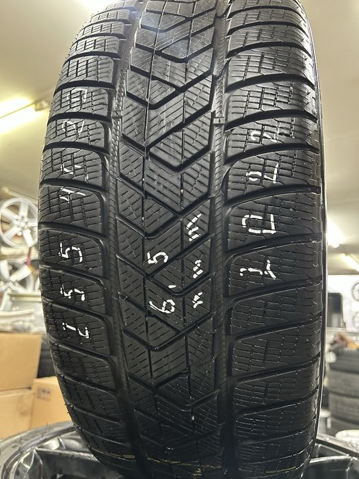 Гуми 255/45/20 Pirelli 4 бр Зимни Дот 3422