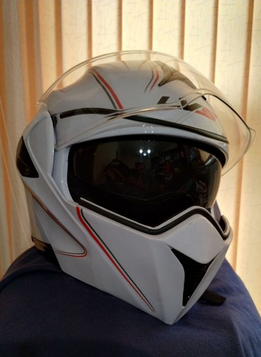 Модуларна каска LVS