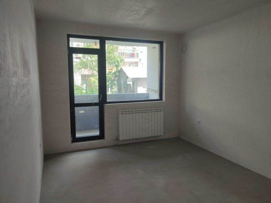 Продава се Двустаен апартамент в Търговище, Център - 70 кв.м за 1232 €/кв.м - Снимка #4