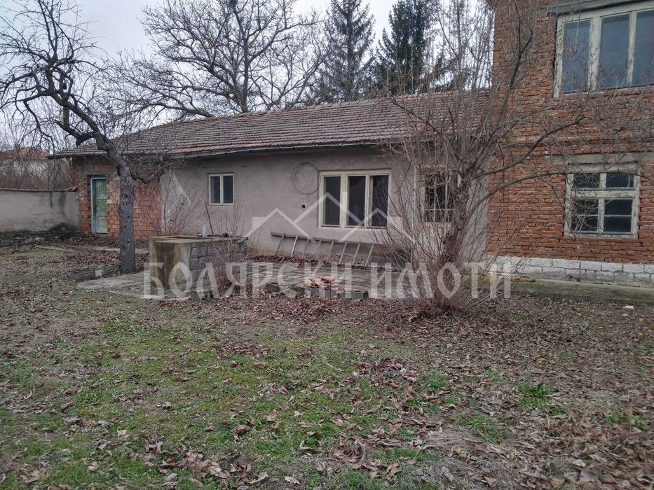 Продава се Къща в с. Русаля, Област Велико Търново - 200 кв.м за 127 €/кв.м - Снимка #4