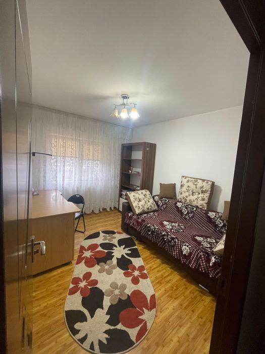 Apartament de inchiriat 3 camere Alexandria