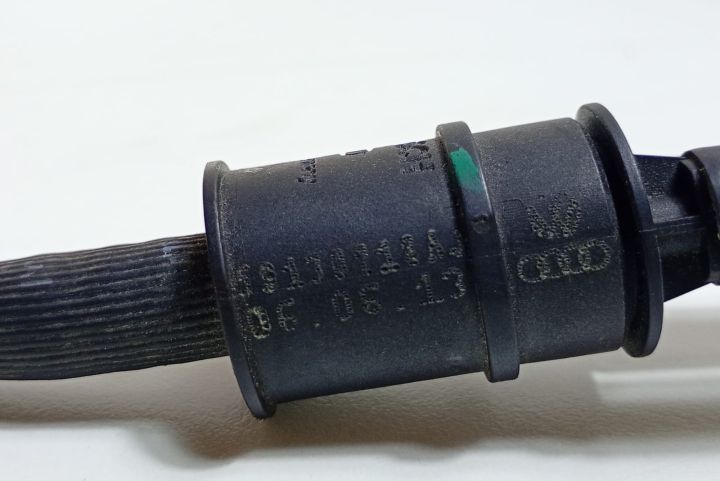 Conducta retur cu defect 3.0 tdi 59130218AJ Volkswagen VW Touareg gen