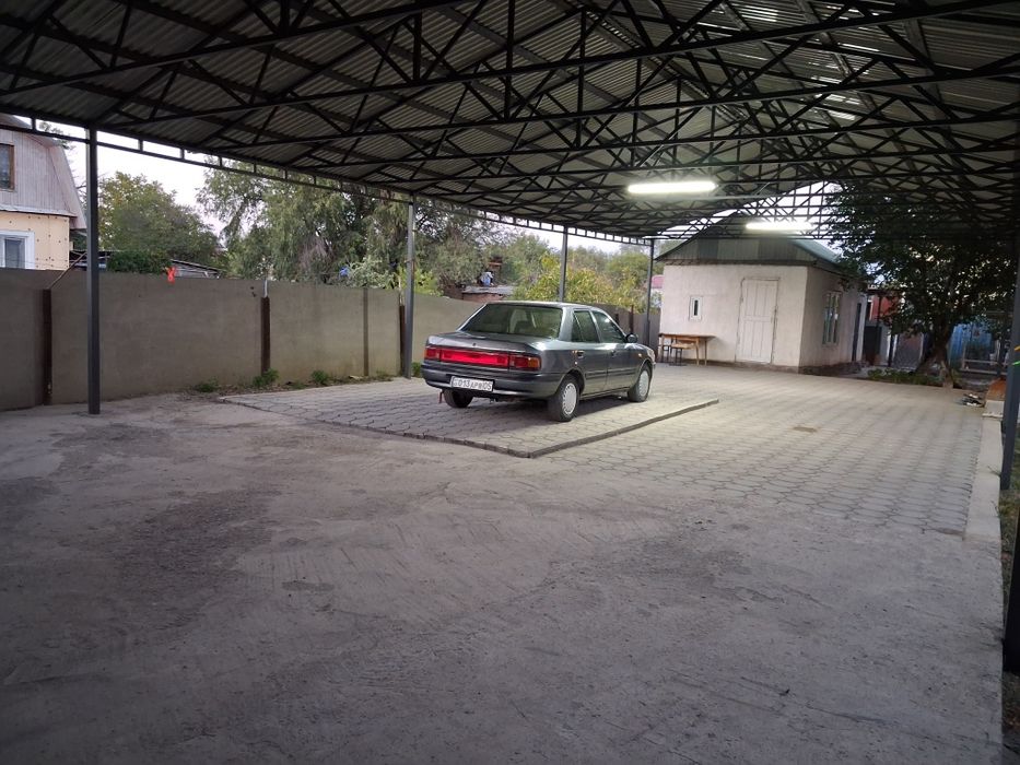 Мазда 323, Mazda 323
