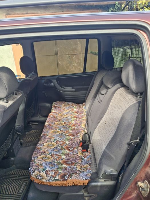 Opel Zafira 2.0 101 к.с.