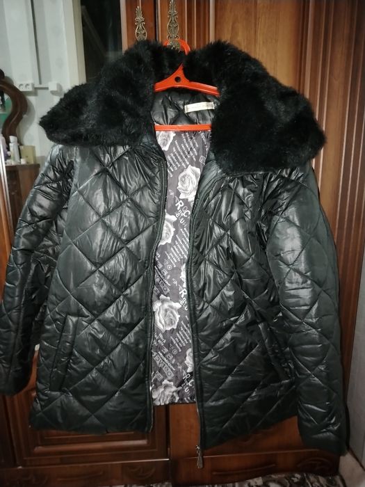 Турецкий Куртка сотилади