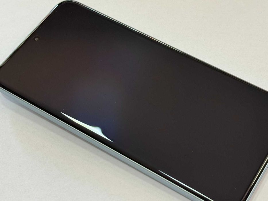 НОВ! Xiaomi Redmi Note 15 Pro+ 5G 256GB 8GB RAM Dual