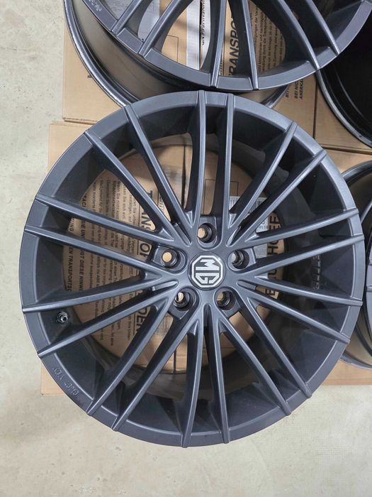 Jante 18 MG HS ZS Mercedes Vito V-Class BMW X1 F48 5x112 66.6 8J et48 senzori presiune roti inclusi
