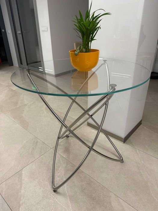 Стъклени кръгли маси