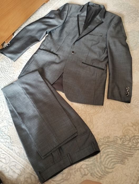 Костюм с брюками