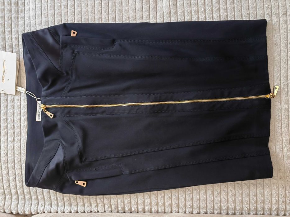 Продавам пола .Размер 36