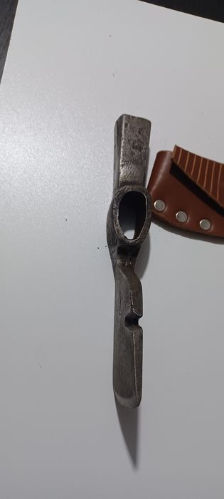 Cap topor de dulgher