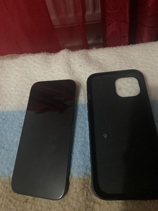 iPhone 15 128 GB in stare buna, 87% sanatatea