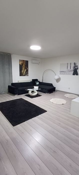 Apartament de închiriat 2 camere open space