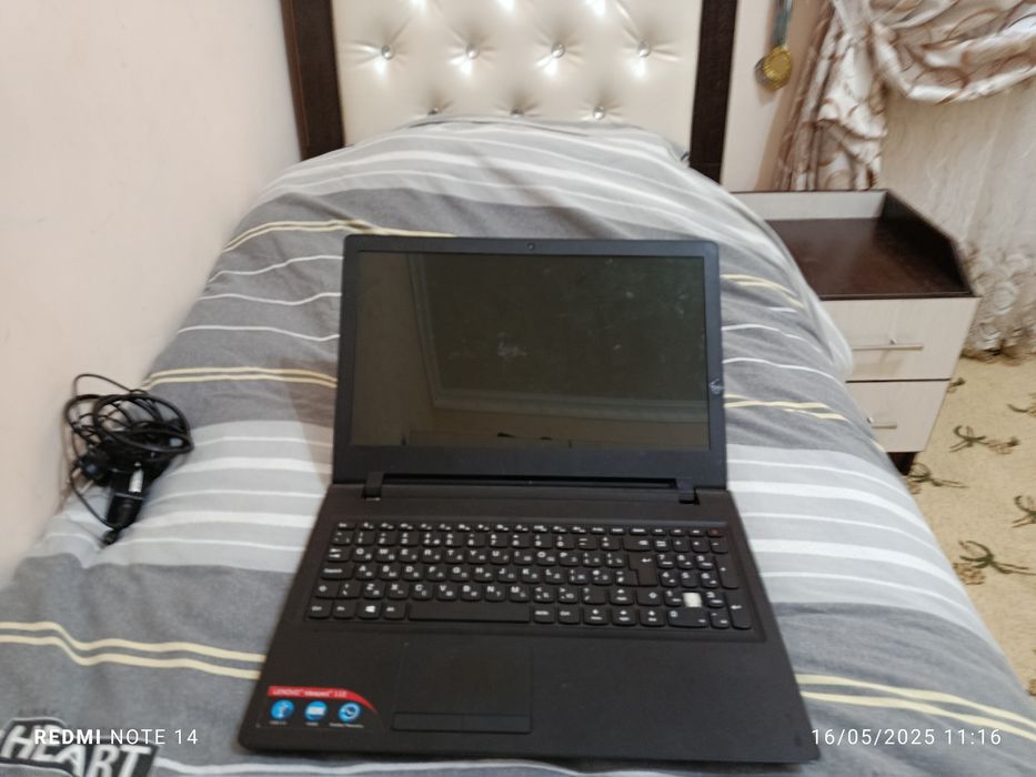 Lenova notebook  512 gb