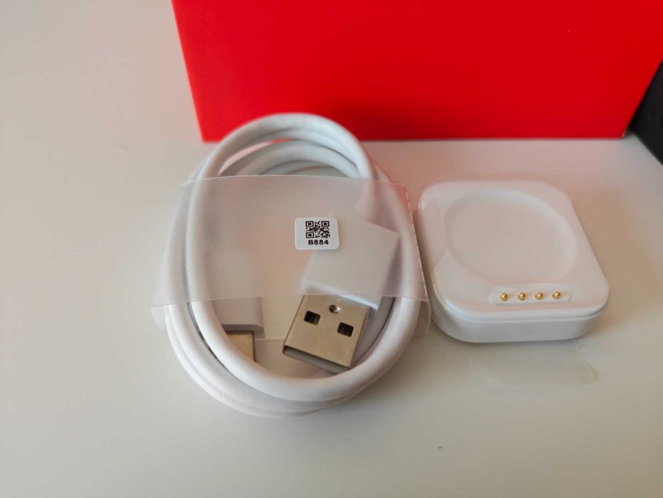 Смарт часовник OnePlus Watch 2 – Като НОВ! Пълен комплект (Неразопаковани аксесоари)