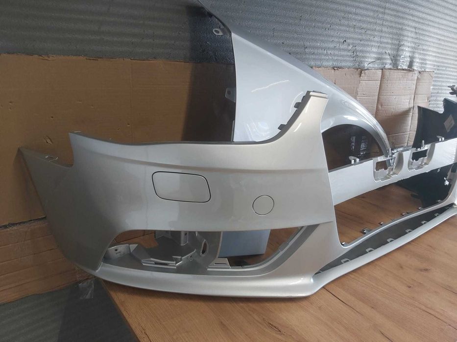 Aripa Dreapta&Bara Fata Spalator Far Audi A4 B8.5 An 11-15 (LY7W-Gri)