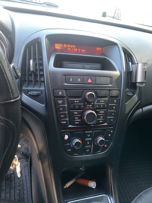 Opel Astra J 2012