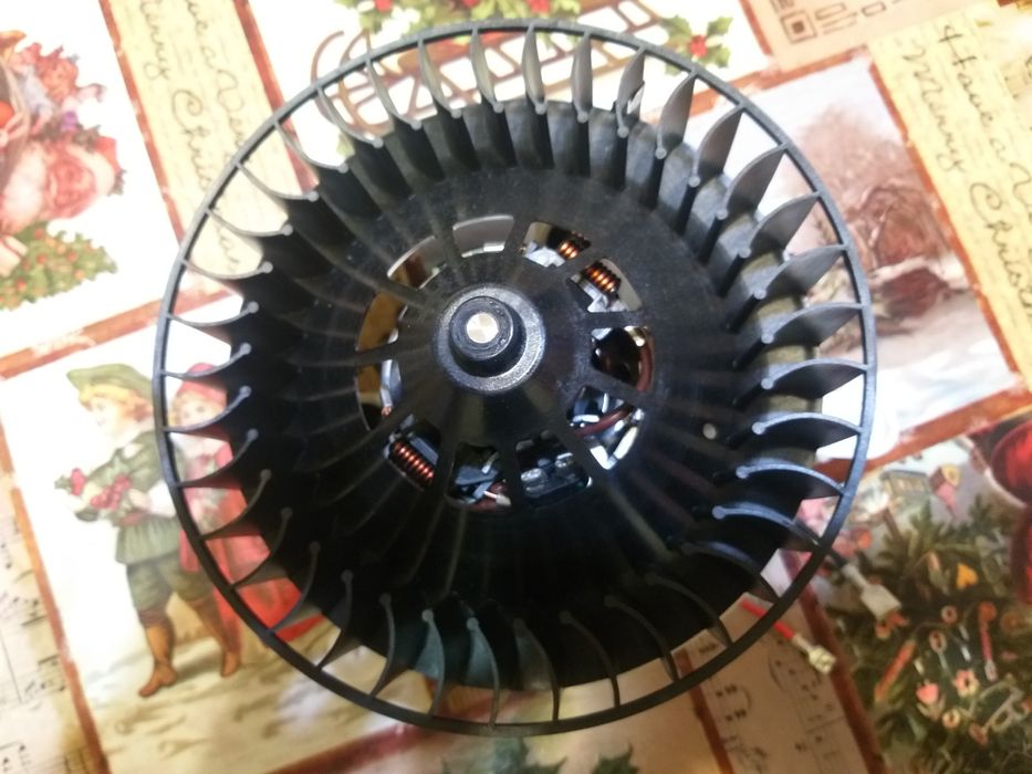 Мотор печки мерс W 210