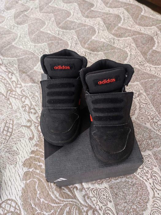 Детски маратонки Адидас