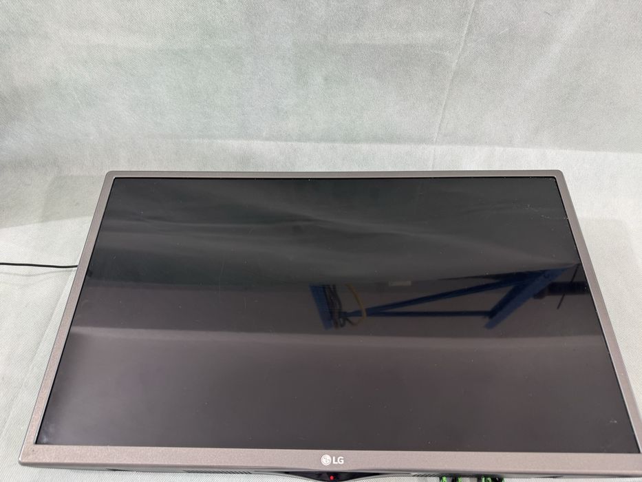 Телевизор - LG 28 inch/ Smart / А21