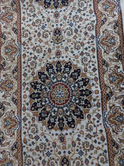 Продам ковер  дорошку