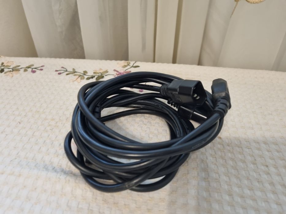 Prelungitor PC, imprimanta, Ups, diverse echipamente electonice