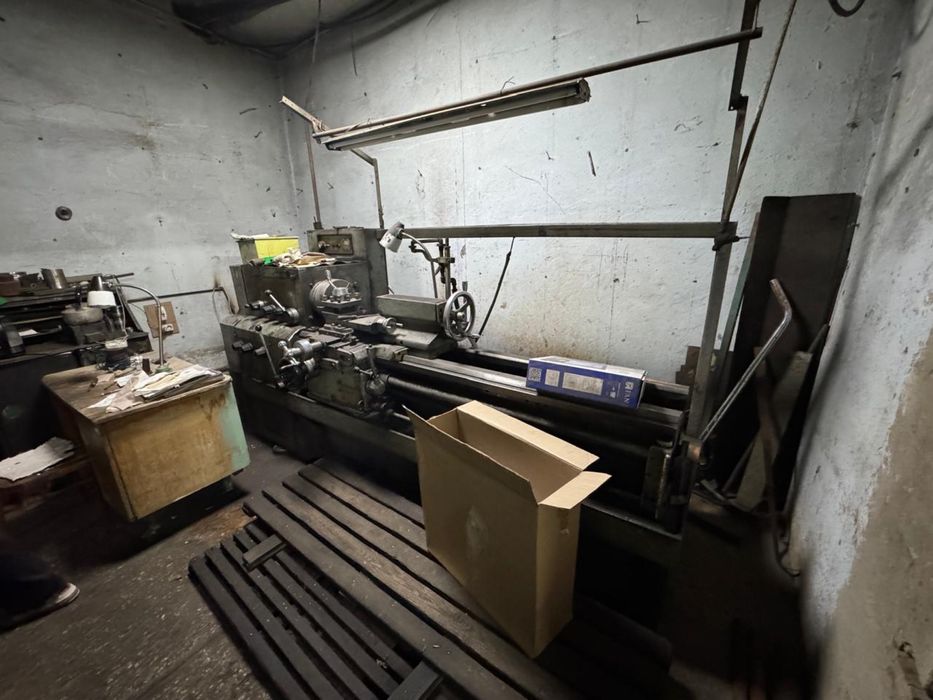 Продам токарный станок, 16к20, рмц 1500 мм