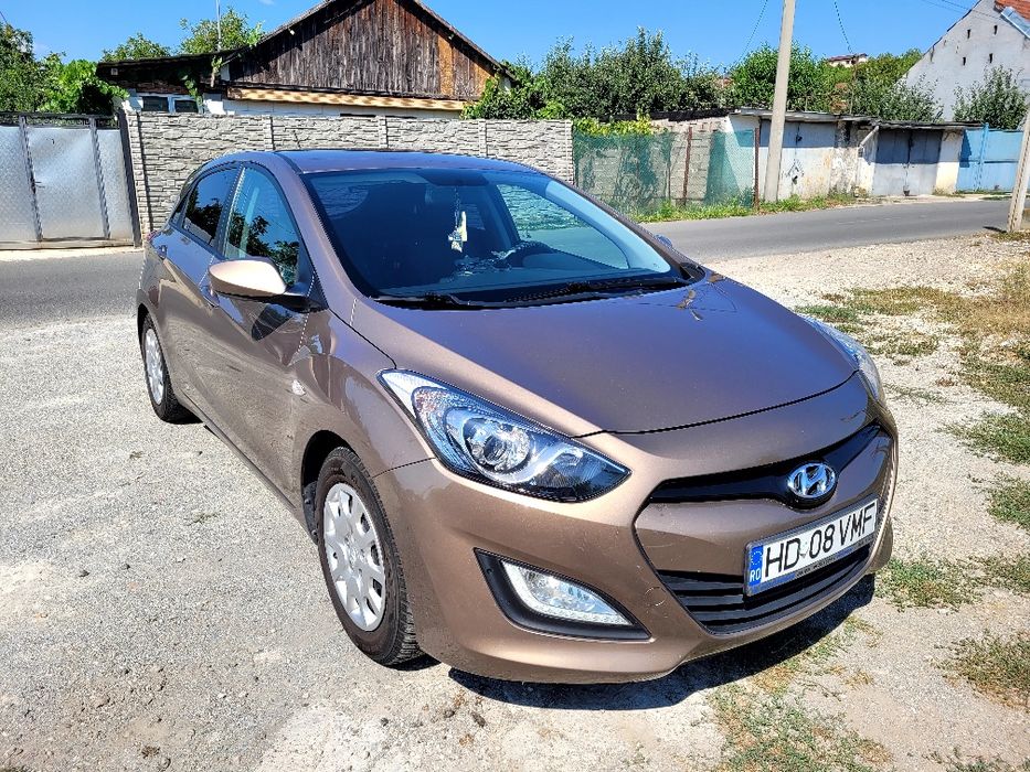 HYUNDAI i30 2013 — imagine 3