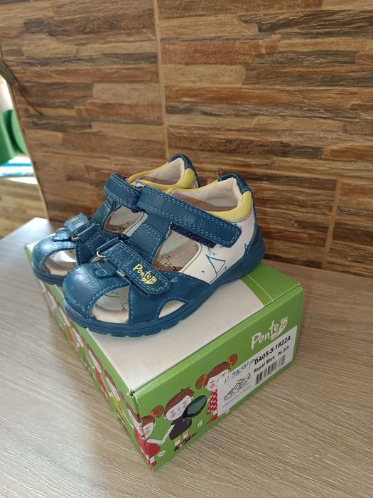 Sandale din piele natruala 23