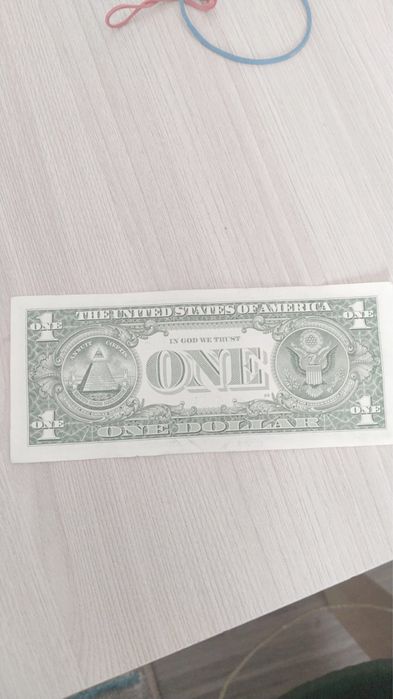 Продаю Доллары $1