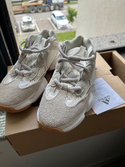 Adidasi adidas Yeezy 500