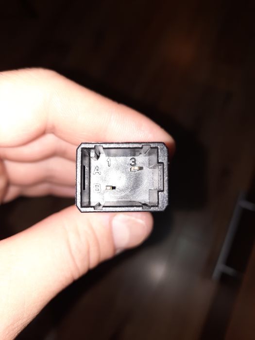 Contact Stop Frână Dacia Renault