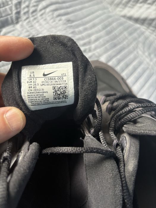 Nike air react маратонки