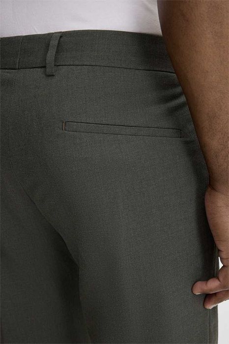 Costum slim fit 50 L premium STRELLSON lana 100% respirabila gri