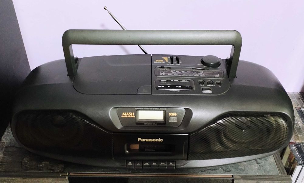 Radio casetofon boombox Panasonic RX-DS 101 impecabil