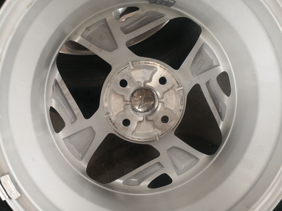 4x100 hyundai Хюндай 4х100 джанти с датчици 185 55 15 гуми dot 23 като нови