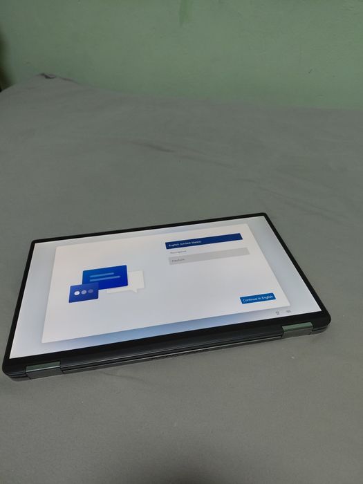 Лаптоп-таблет Dell latitude 7400 2-in-1