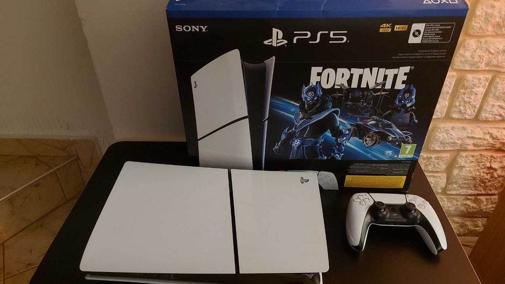 продавам Playstation 5