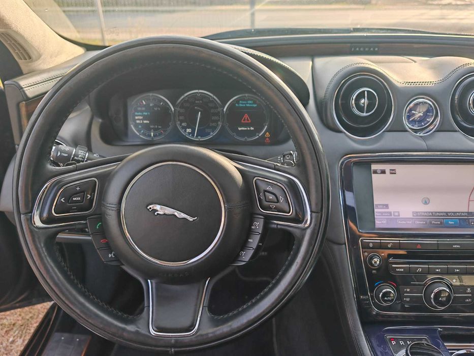 JAGUAR XJ 2011 — imagine 4