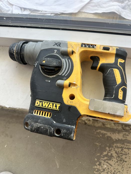 Scule dewalt de vanzare