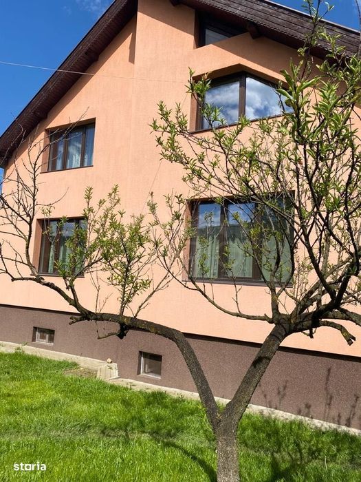 Casa in Voiniceni