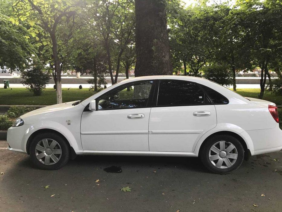 Chevrolet Gentra sotiladi