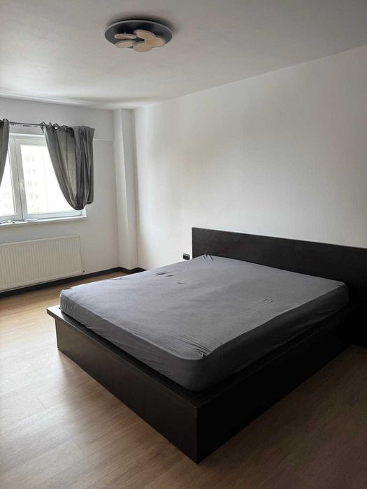 Apartament de inchiriat 3 camere -550 euro/luna