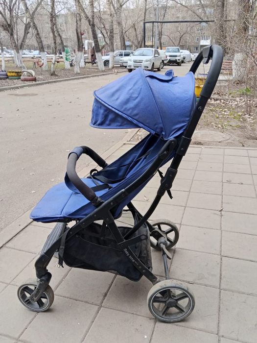 Детская коляска синий