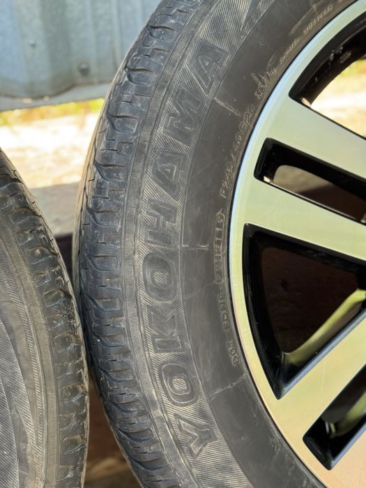 Продам диски с резиной r20, от 4runner