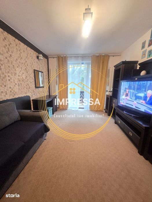 Se vinde apartament 3 camere etaj 3 zona 0 Suceava 122.000euro neg