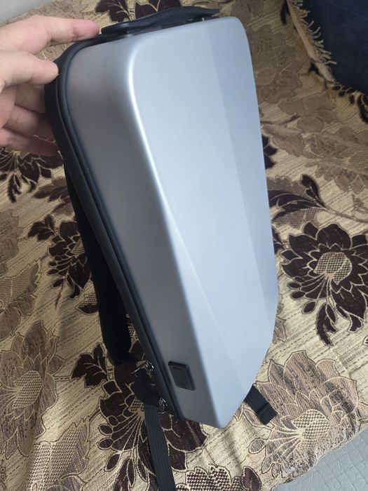 Новый рюкзак для ноутбука