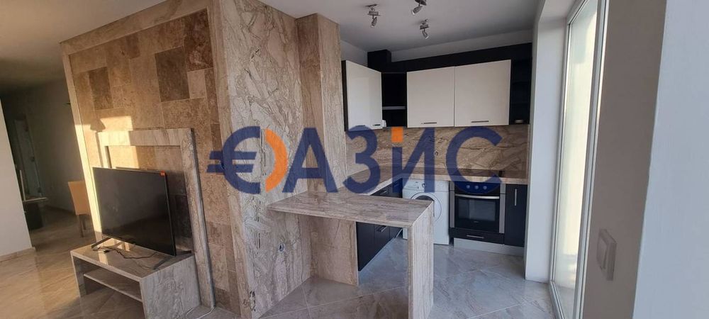 Продава се Тристаен апартамент в Свети Влас - 136 кв.м за 1350 €/кв.м - Снимка #6